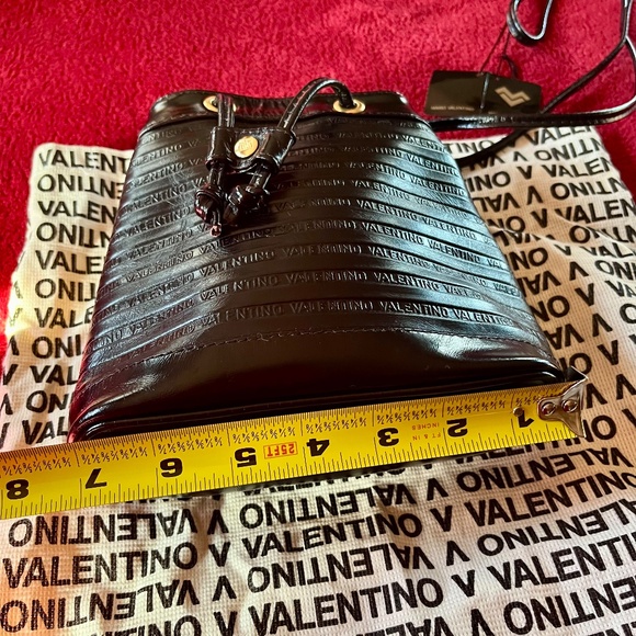 Mario Valentino small bucket / drawstring bag - Picture 8 of 8